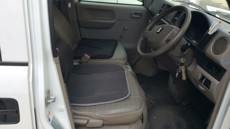 内装前方シート