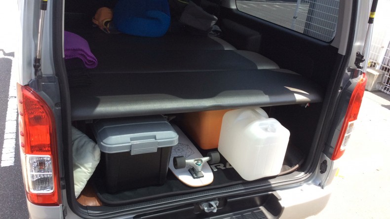 内装トランク