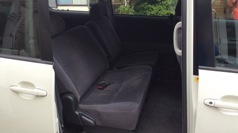 内装後方シート