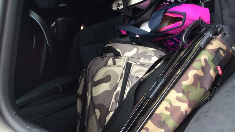 内装後方シート