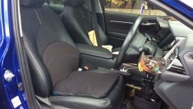 内装前方シート