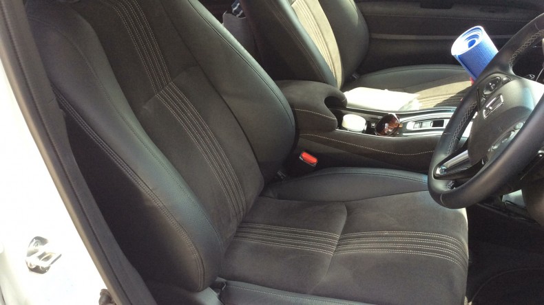 内装前方シート