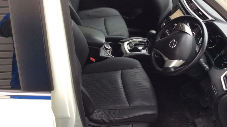 内装前方シート