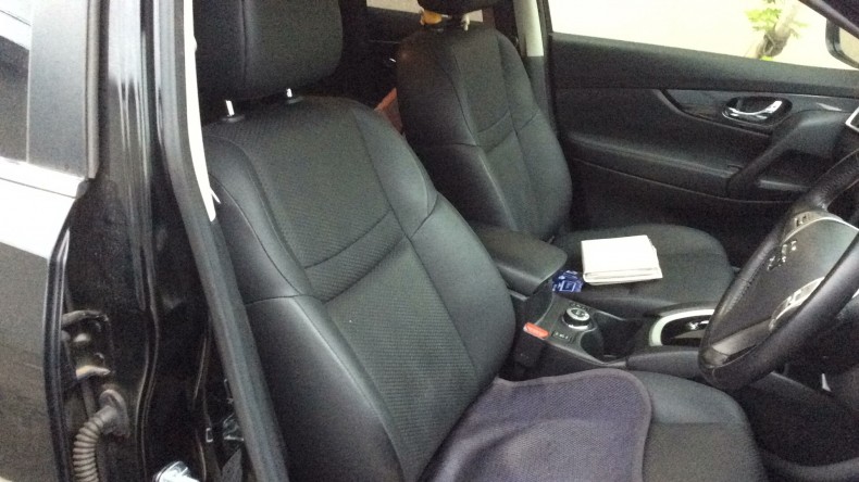 内装前方シート