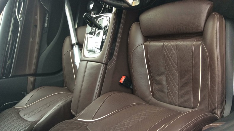 内装前方シート