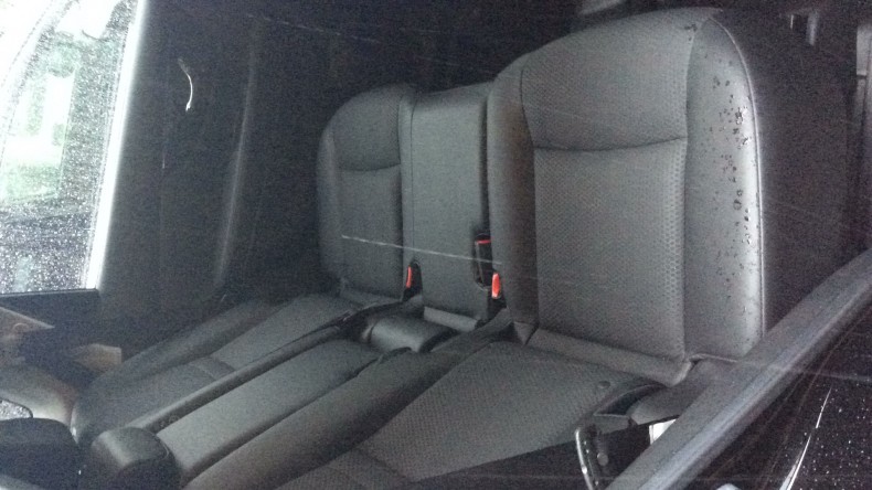 内装後方シート