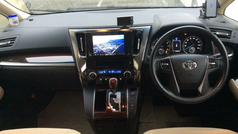 内装インパネ全体