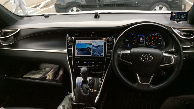 内装インパネ全体