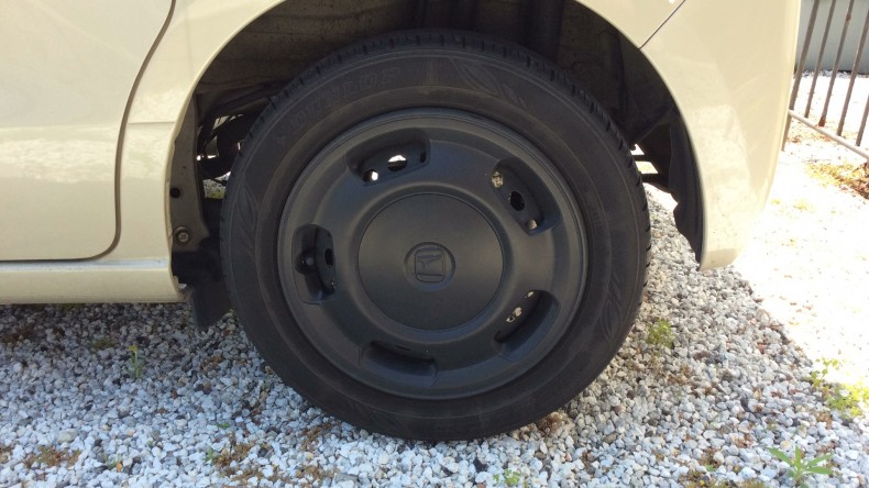 タイヤホイール前