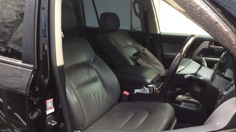 内装前方シート