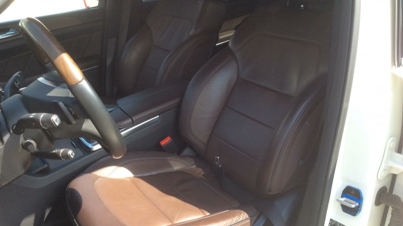 内装前方シート