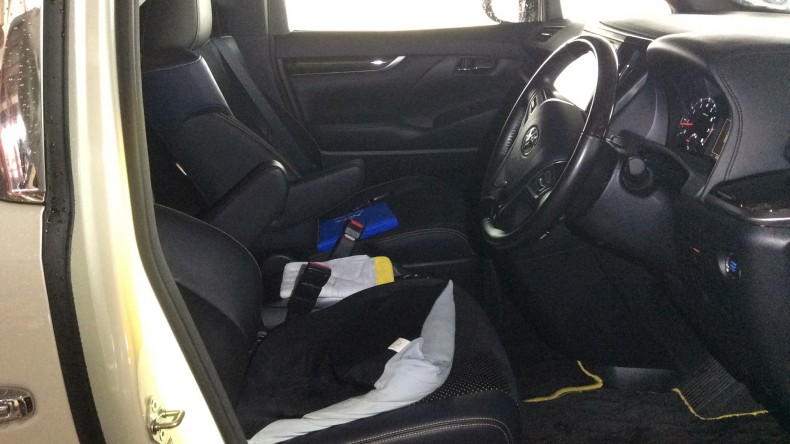 内装前方シート