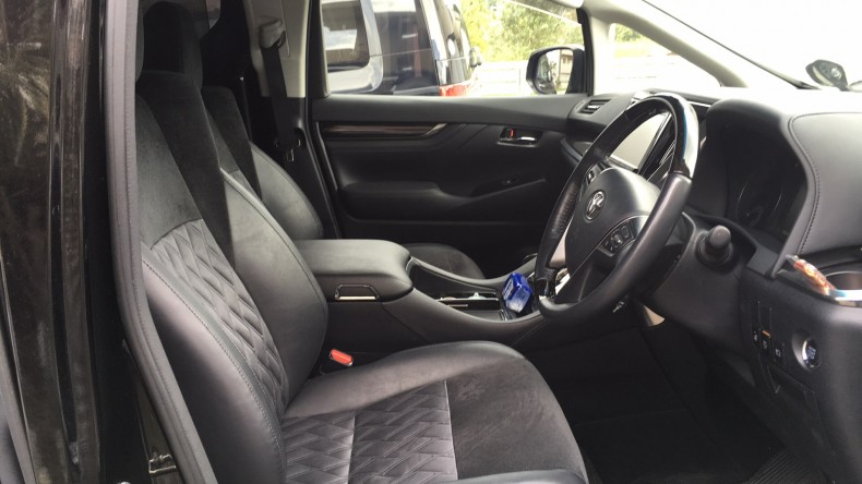 内装前方シート