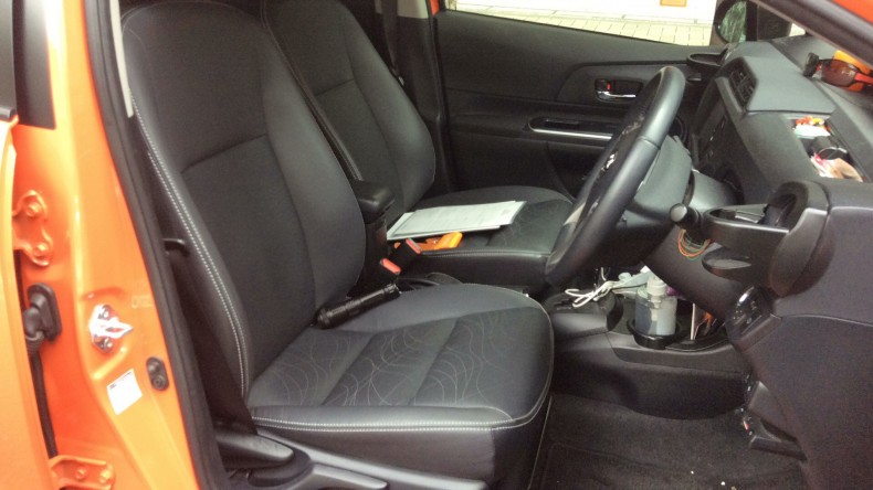 内装前方シート