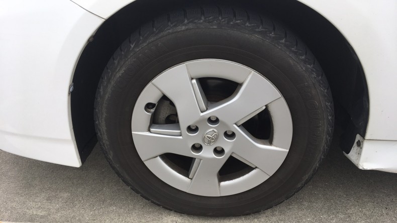 タイヤホイール前