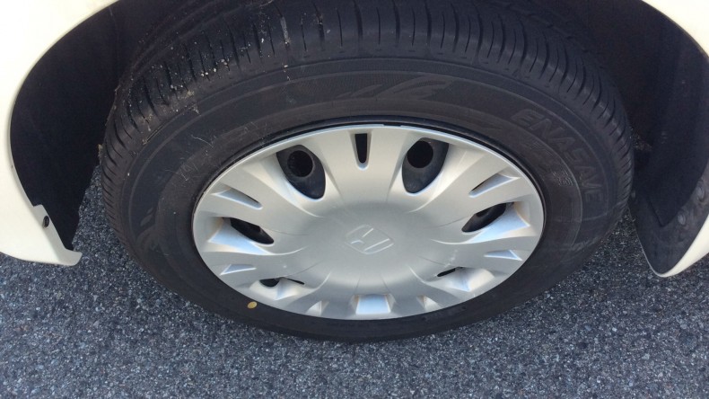 タイヤホイール前