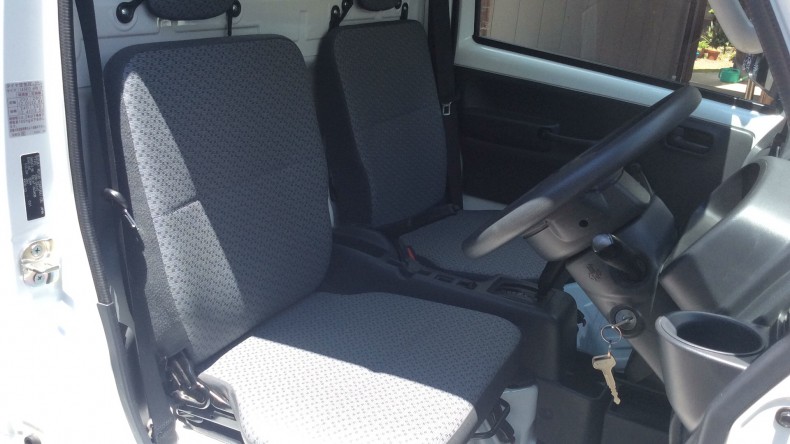 内装前方シート