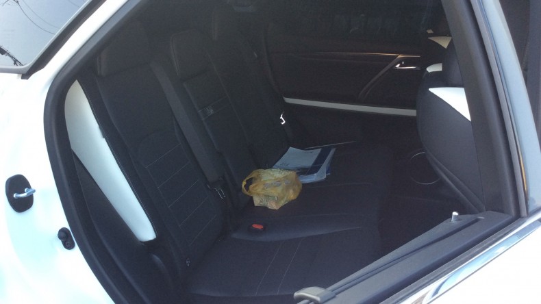 内装後方シート