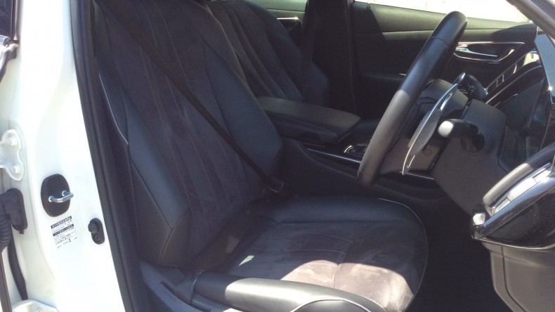 内装前方シート