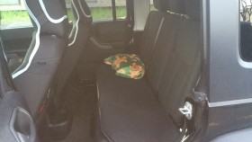 内装後方シート