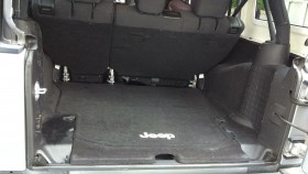 内装トランク