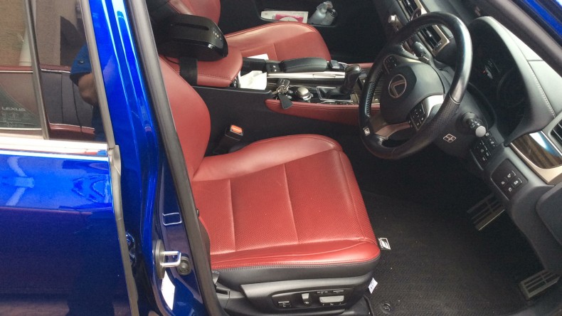 内装前方シート