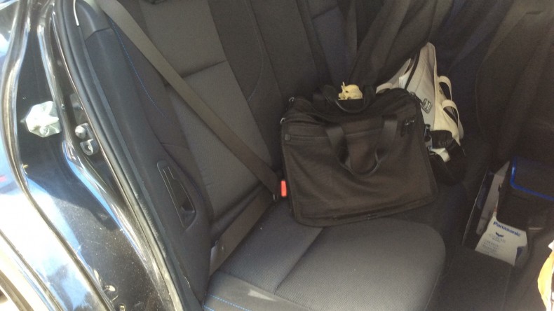 内装後方シート