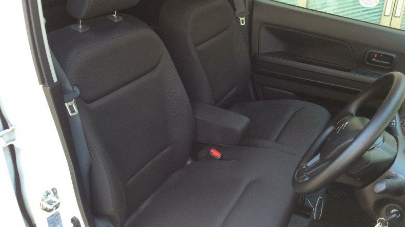 内装前方シート