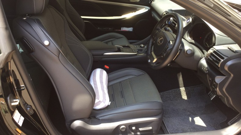 内装前方シート