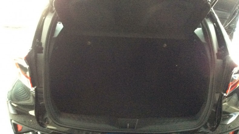 内装トランク