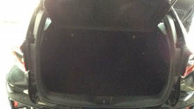 内装トランク