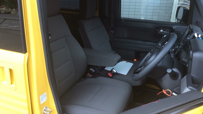 内装前方シート