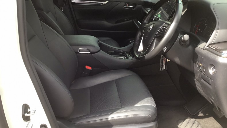 内装前方シート