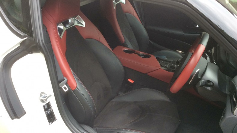 内装前方シート