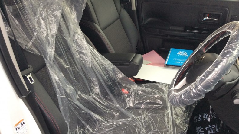 内装前方シート