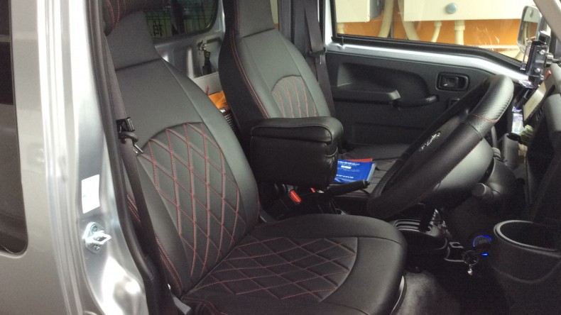 内装前方シート