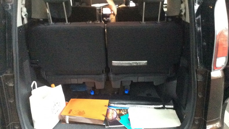 内装トランク