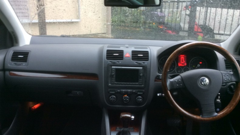 内装インパネ全体