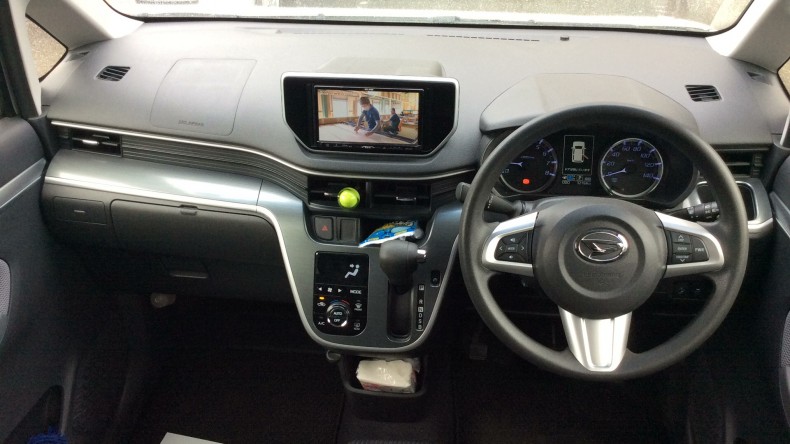 内装インパネ全体