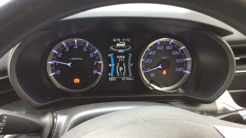 内装メーター