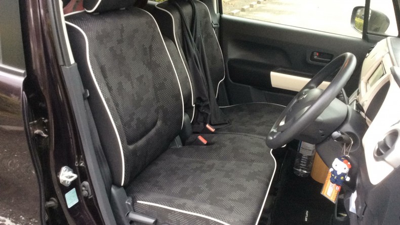 内装前方シート