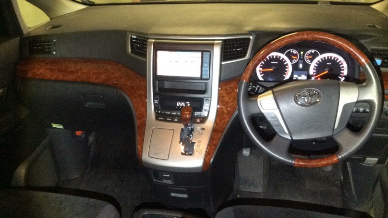 内装インパネ全体