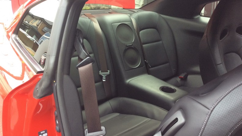 内装後方シート