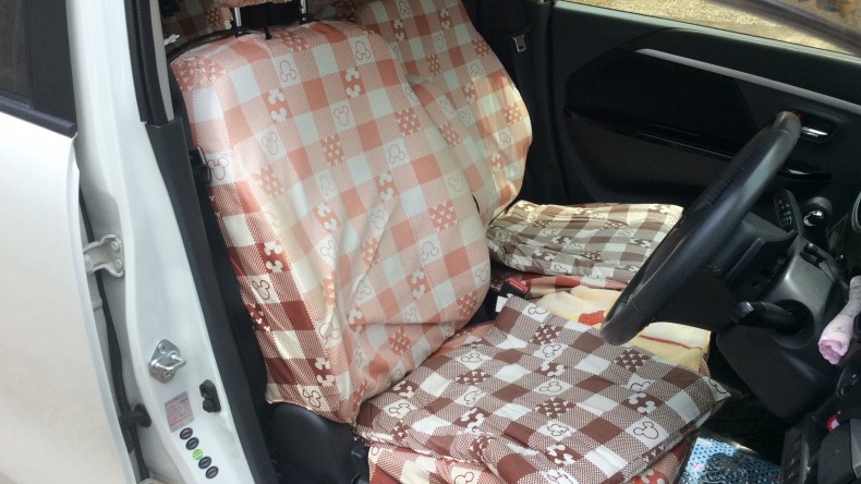 内装前方シート