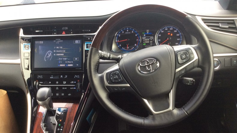 内装インパネ全体