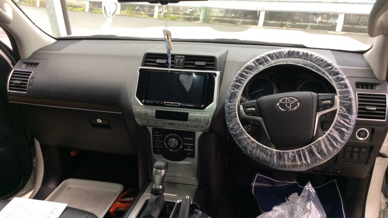 内装インパネ全体