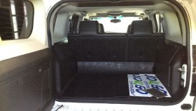 内装トランク