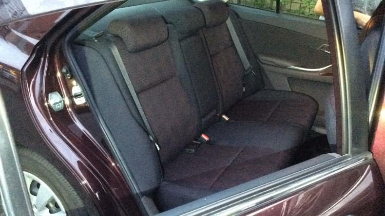 内装後方シート