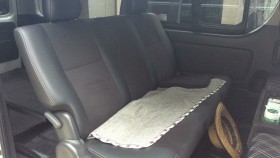 内装後方シート