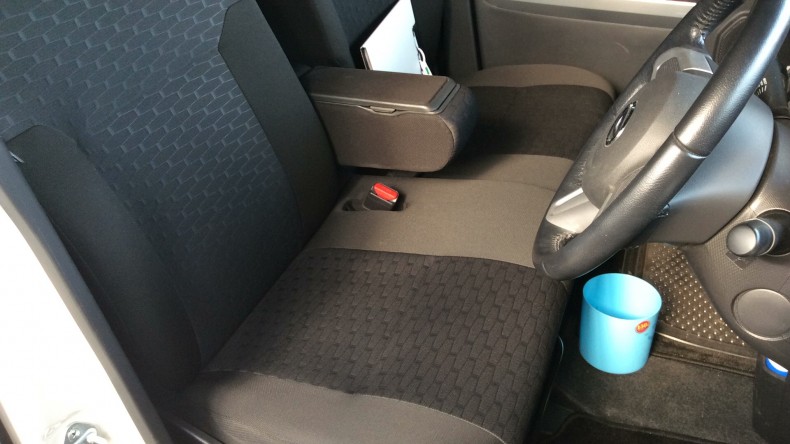 内装前方シート